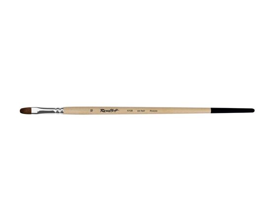 1Y39 - Oval brush from ox hair